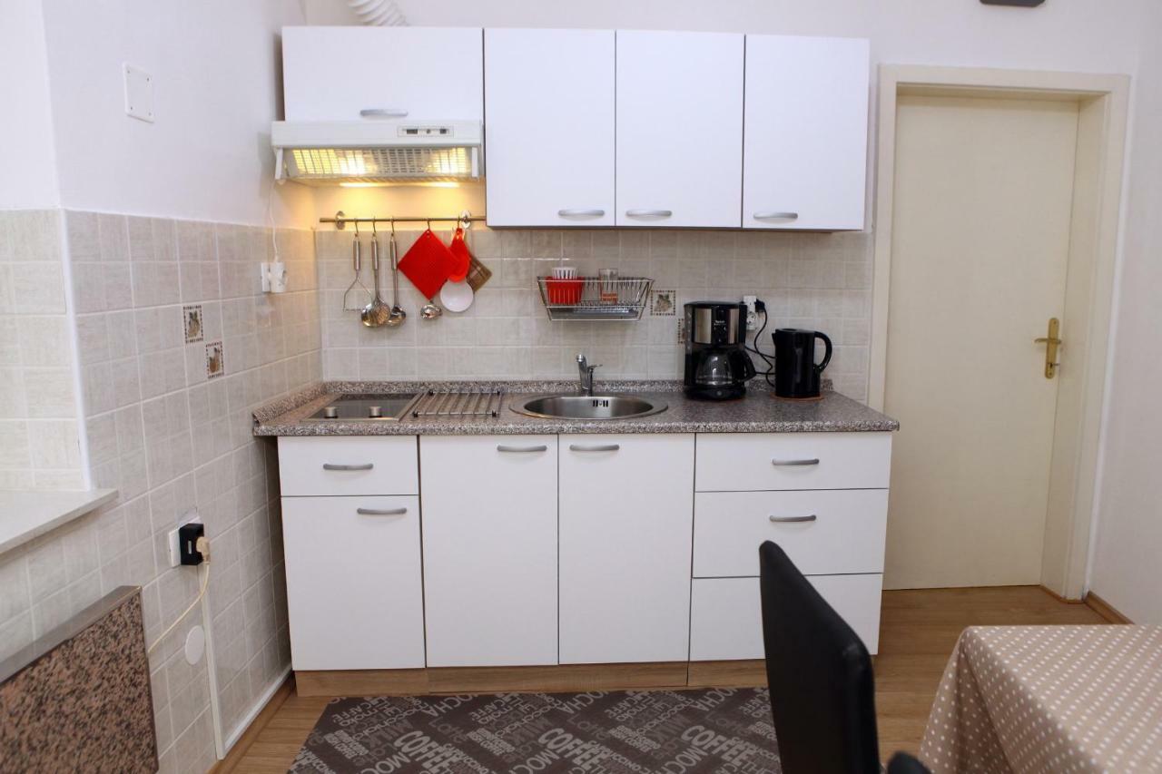 Apartma Grof